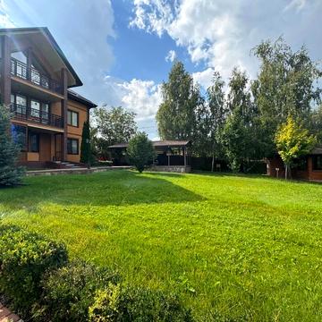 Березова, 18