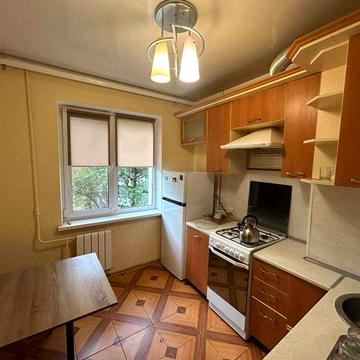 Оренда затишної двокімнатної квартири на Карачунах