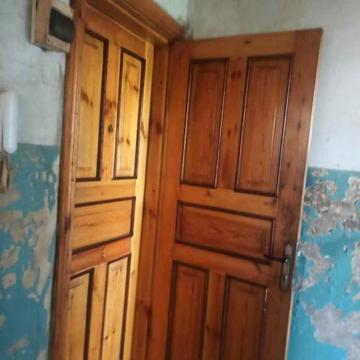 Продам 1-комнатную квартиру. Поселок 40 лет. Под ремонт.