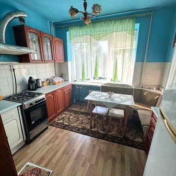 Продається велика 3 кімнатна квартира в центрі  Ужгорода!