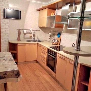 Сдам Фонтан Педагогическая/ Клубничный пер Фонтан 2х комнатную квартир