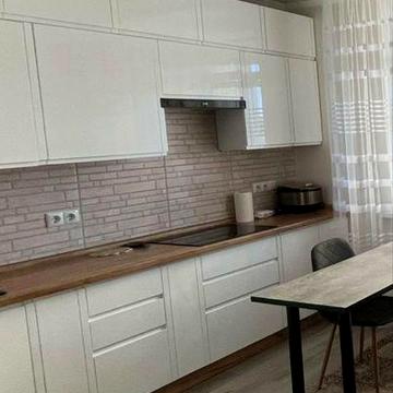 Продаж 1-кв в ЖК «Сонячний»48,7 кв.м,ремонт в будинку ГЕНЕРАТОР,УКРИТЯ ЖК «Сонячний»
