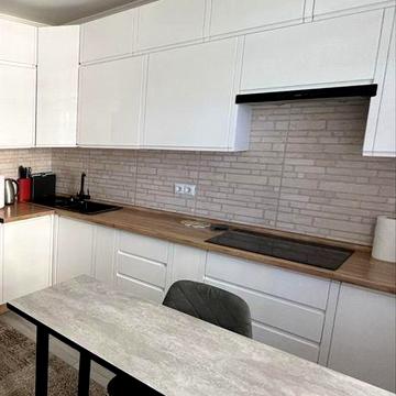 Продаж 1-кв в ЖК «Сонячний»48,7 кв.м,ремонт в будинку ГЕНЕРАТОР,УКРИТЯ ЖК «Сонячний»