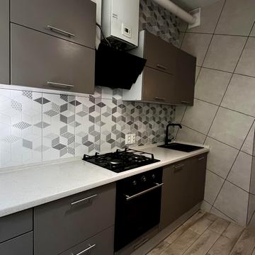 Загорівська вул. (Багговутівська), 36