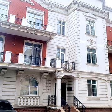 Продам красивую двухкомнатную квартиру в отличном районе
