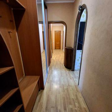Сдам 2х комнатную квартиру в районе Ласточки
