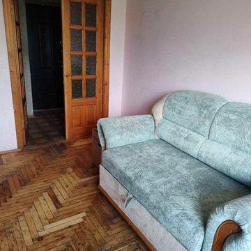 Продається двокімнатна квартира. Трускавець. Від власника.