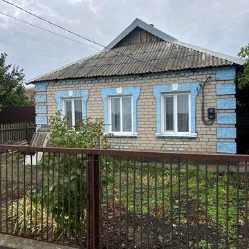 Будинок в тихому місті!