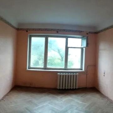 Празька вул., 29/1