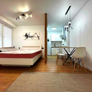 Продаж 1 кім квартири з ремонтом центр м.Стрий