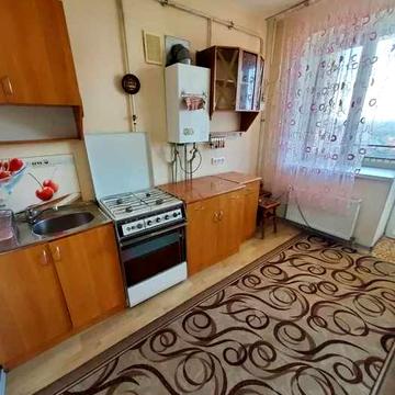 (13) Продам 2-кімнатну квартиру в смт. Великодолинське.