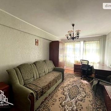 Довгострокова оренда 2к Квартира Бережанська вулиця