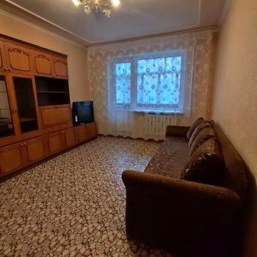 ВІЛЬНА 2-кімнатна р-н Харківська, 2/9 поверх