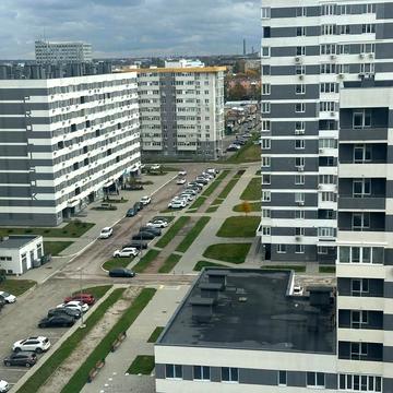 Героїв Харкова просп. (Московський), 162