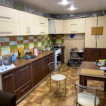 Продам 3 трьох кімнатну квартиру площею 117 кв. м.