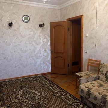 Сдам 2х ком.кв в центре Осипенковского м-рн .Без посредников