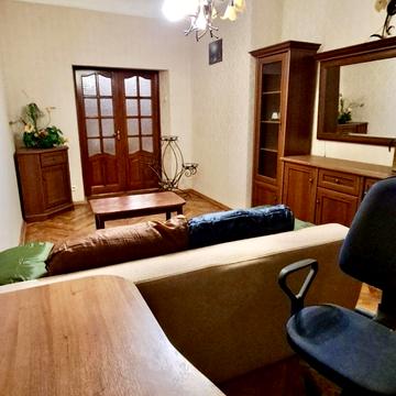 Богдана Гаврилишина вул. (Ванди Василевської), 16/14