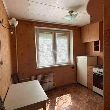 Продаж 1-о кімнатної квартири на Баварії - усе залишається...