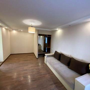 Продам 1к.красиву чешку з ремонтом на 12 кварталі. NS