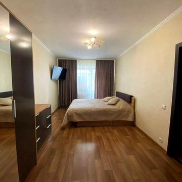 Однокімнатна квартира у самому центрі по вул. І. Сердюка