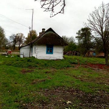Продам деревяний будинок в селі майдан