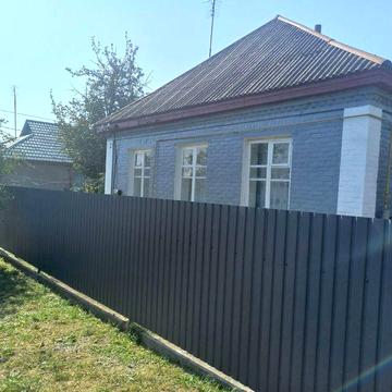 Здається будинок м.Яблунівка (біля Богдана)