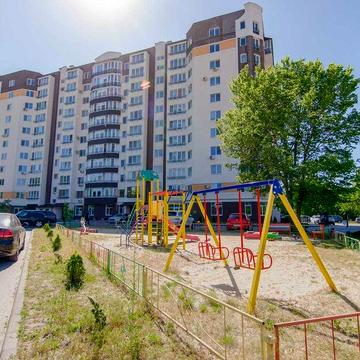 Продаж двокімнатної квартири на Подолі