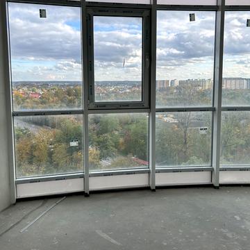 Володимира Івасюка вул., 82