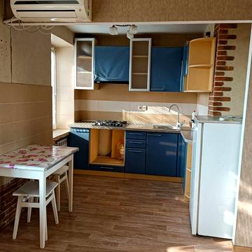 Проспект Перемоги 1 КВ
