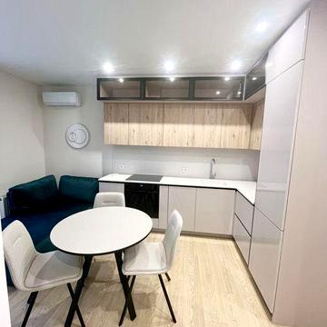 Впервые сдается 3 комн кв в ЖК Республика, бул.Т.Рыльского, 4