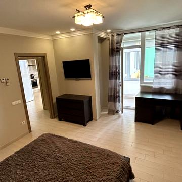 Вишгородська вул., 45