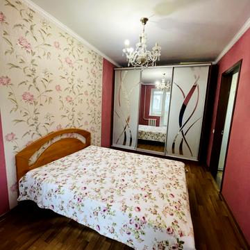 Троїцька вул. (Красіна), 74