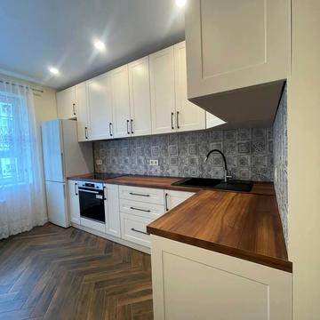 Корольова вул., 9а