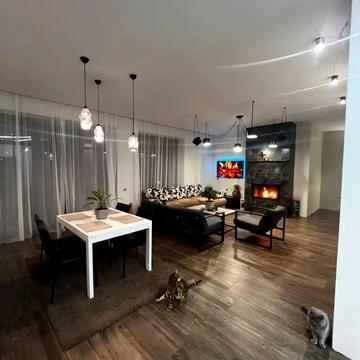 Лоцманська вул.