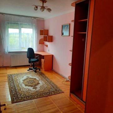 Продається двох кімнатна квартира Рожнятів