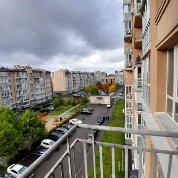 продаж квартири ЖК Кришталеві джерела Феофанія Голосіївський ЖК Кришталеві джерела