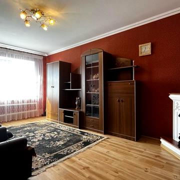 Європейська вул. (Червоноармійська), 11