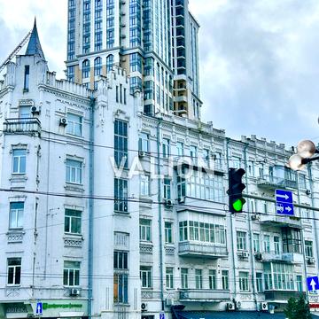 Саксаганського вул., 33/35