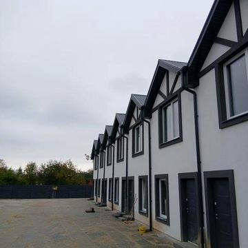 Таун з бомбосховищем, таунхаус біля Києва, таун з підвалом