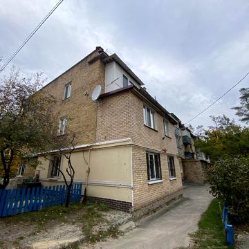 Полтавська вул., 72