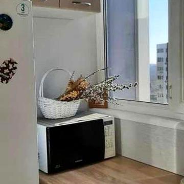 Академіка Сахарова вул., 9-А