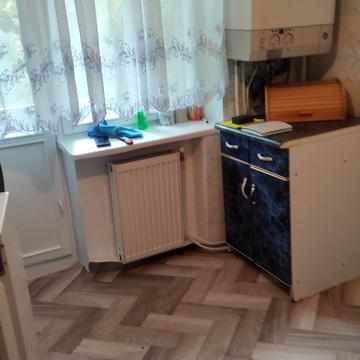 Сонячна вул., 3