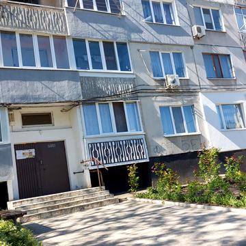Валерія Лобановського вул. (Челюскінців), 15/1