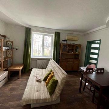 ЦІНУ ЗНИЖЕНО. Продам 3-кімнату квартиру пров. Сагайдачного. ВЛАСНИК!
