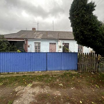 Продається двохкімнатна квартира-будинок