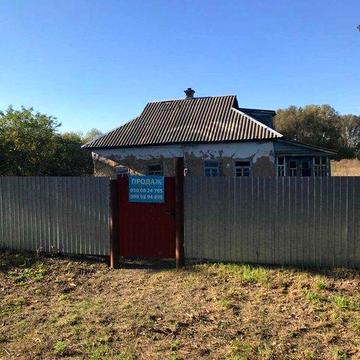 Продам фасадну ділянку 57 соток з будинком с. Вороньків,Бориспільський