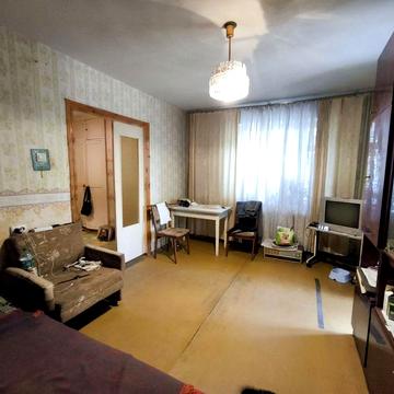 Продам 2 кімн. квартиру в районі ПЗР, біля ТЦ Епіцентр