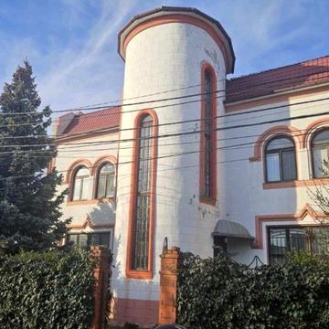 Будинок з ремонтом для великої сім #700;ї в Чорноморці неподалік моря