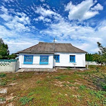 Продам дом со всеми коммуникациями в Матюшах.