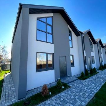 Поліська вул.